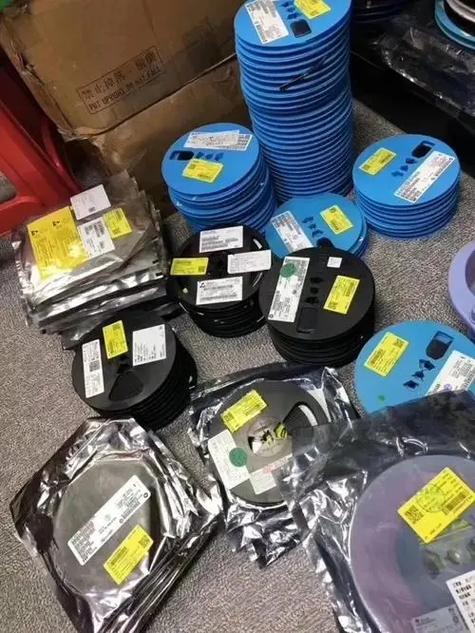 上海長期回收芯片,ic芯片,電子元器件,電子物料,庫存電子電